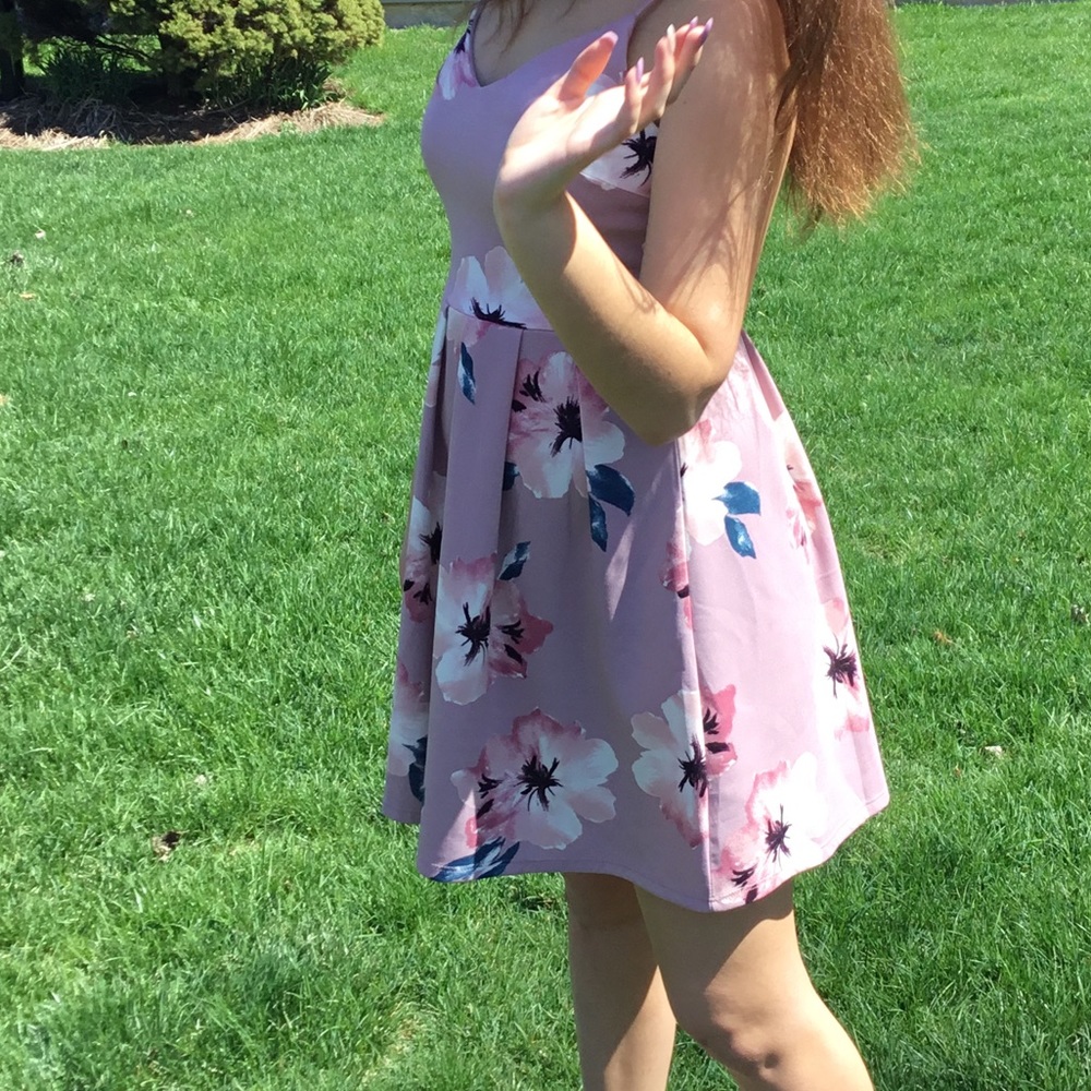 Gorgeous Flowery Dress